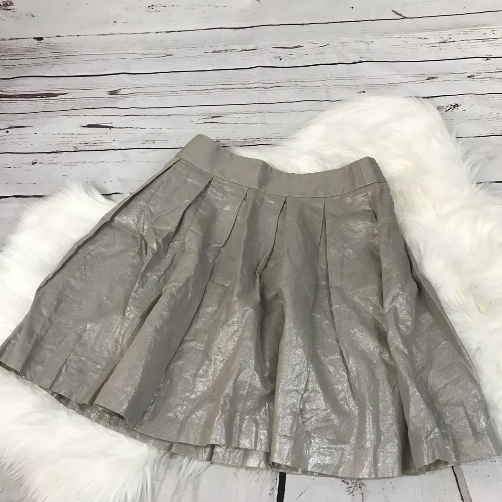 Banana Republic 0P Silver Foil Pleated Skirt - Picture 3 of 7
