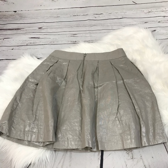 Banana Republic 0P Silver Foil Pleated Skirt - Picture 6 of 7