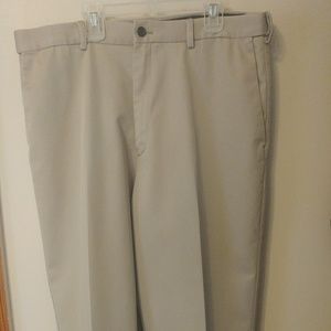 3 pair Men's Haggar 36x31 Flat Front  Dress Khakis