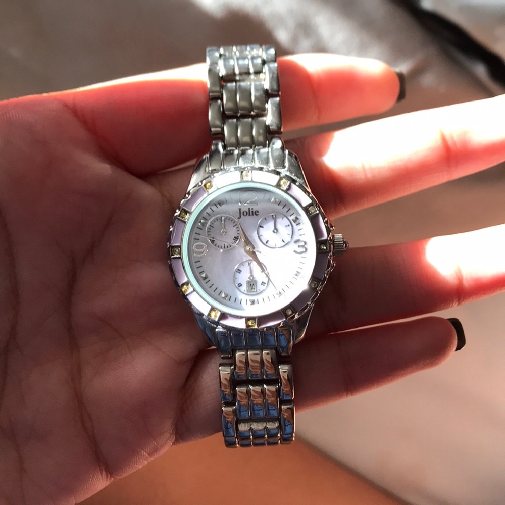 Jolie Watch - Picture 2 of 3