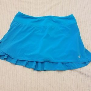 Lululemon Athletica skirt with built in shorts