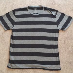 *FINAL PRICE* Old Navy Tee