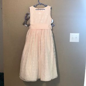 Girls dress