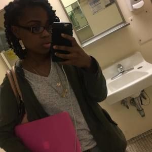 Meet your Posher, Samona