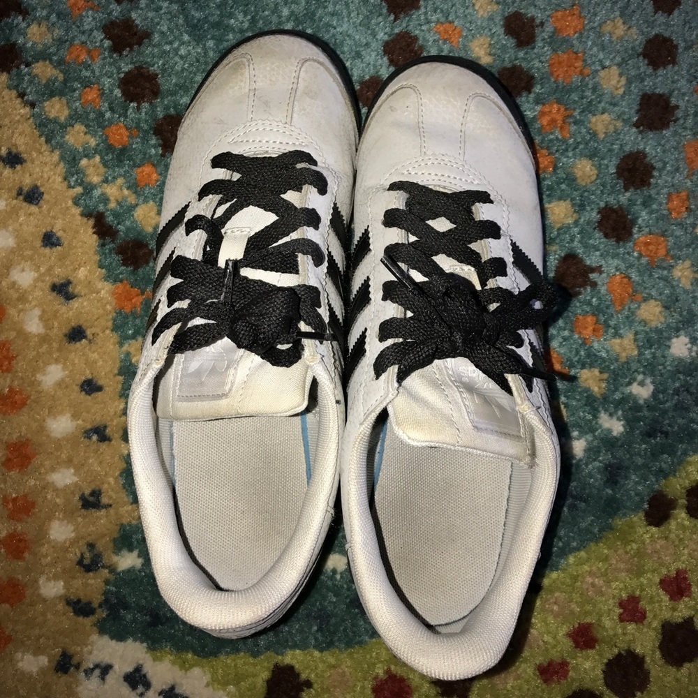 Adidas Samoas