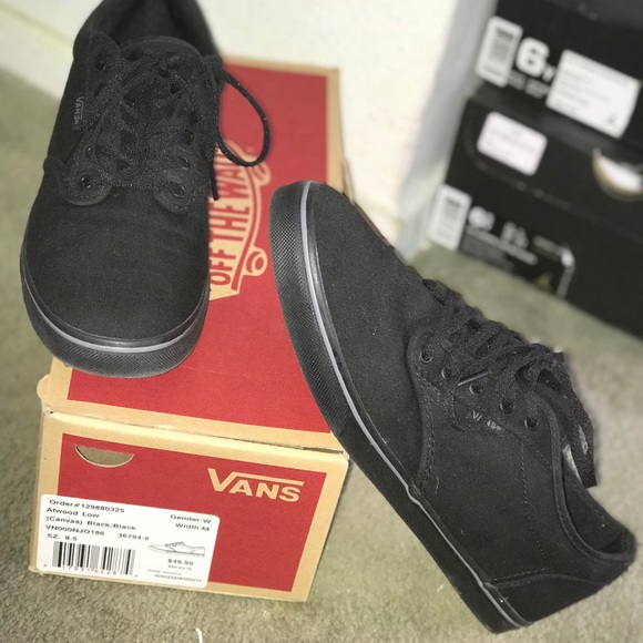 All black vans - Picture 2 of 4