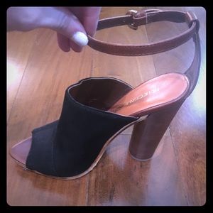 Rebecca Minkoff never been worn 8.5 shoe