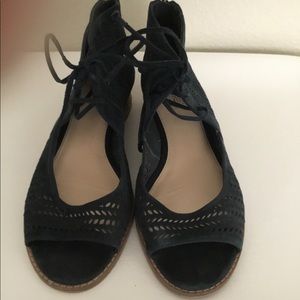 Vince Camuto Navy