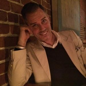 Meet your Posher, Devin