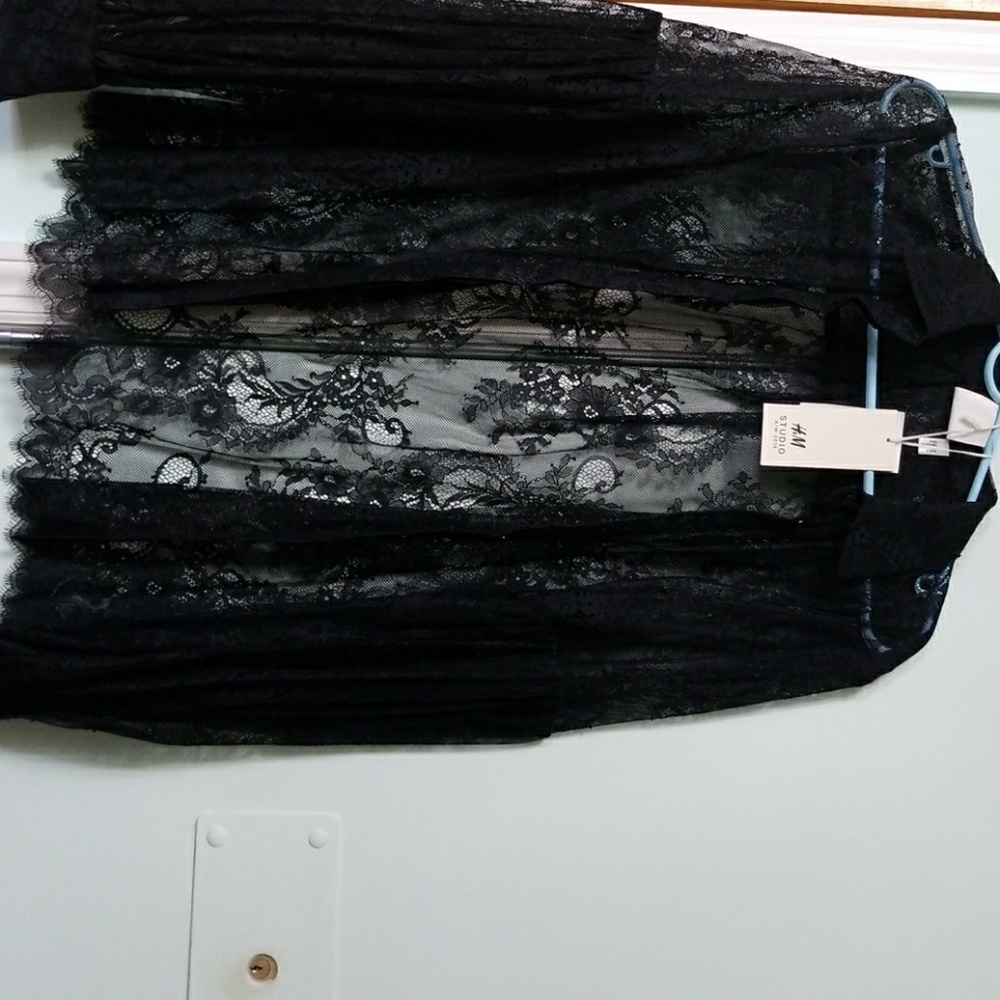 Black lace poet blouse