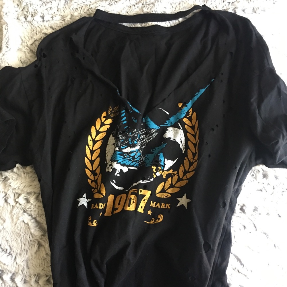 Cut out band tee