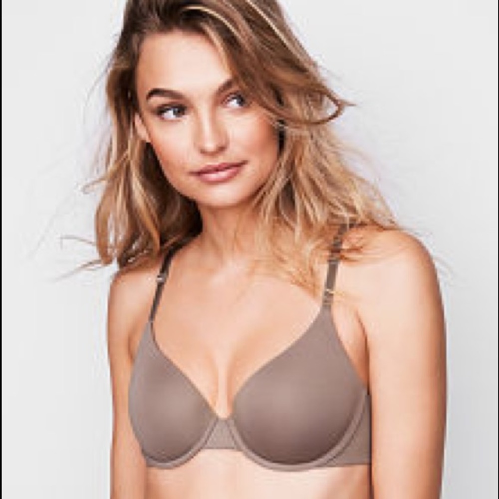 32 B VS Demi Bra