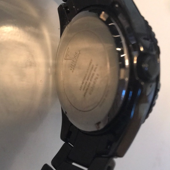Guess Watch - Picture 3 of 4