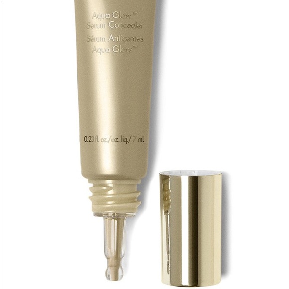 stila Aqua Glow Serum Concealer - Picture 2 of 4