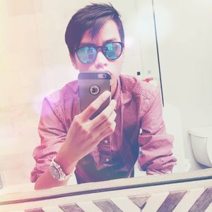 Meet your Posher, Zach
