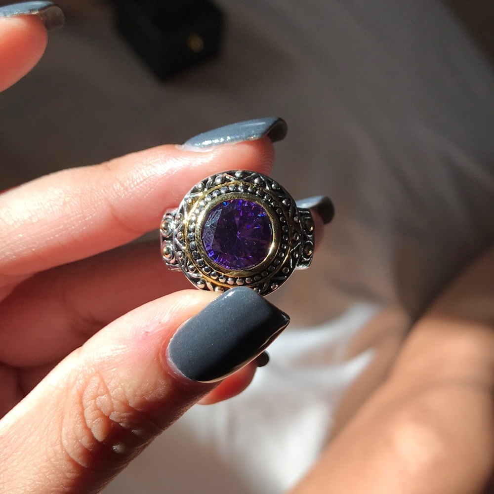 Two Tone Ring! - Picture 2 of 4