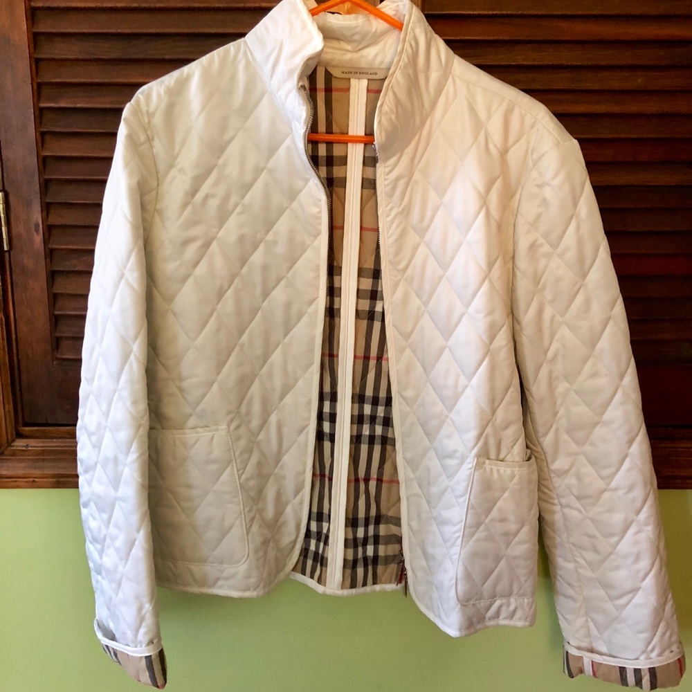 Authentic Womens White Burberry quilted jacket
