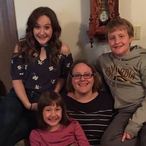 Meet your Posher, Stephanie