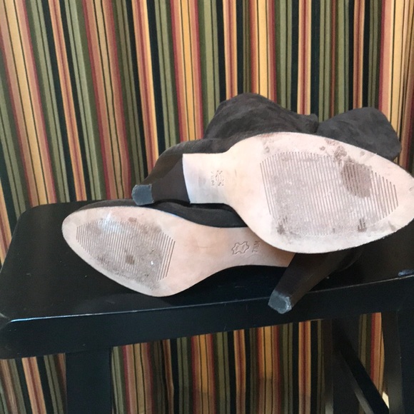 Michael Kors brown suede - Picture 4 of 5