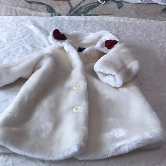 THE CHILDREN’S PLACE Faux Fur Jacket. 12 Mo. XC - Picture 4 of 5