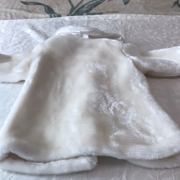 THE CHILDREN’S PLACE Faux Fur Jacket. 12 Mo. XC - Picture 5 of 5