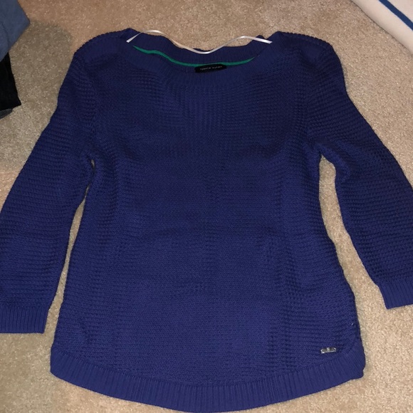 Tommy Hilfiger Sweaters - Tommy Hilfiger Sweater