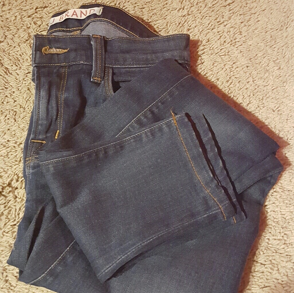 JBRAND SKINNY LEG JEAN SIZE 25