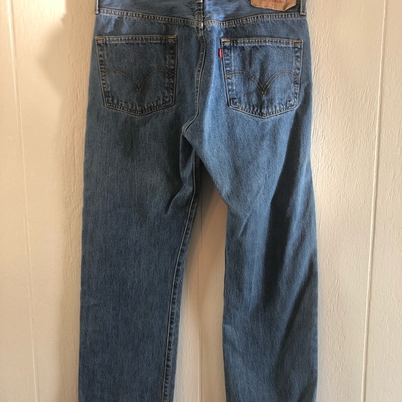 Vintage Levis 501 xx button fly medium wash - Picture 6 of 8