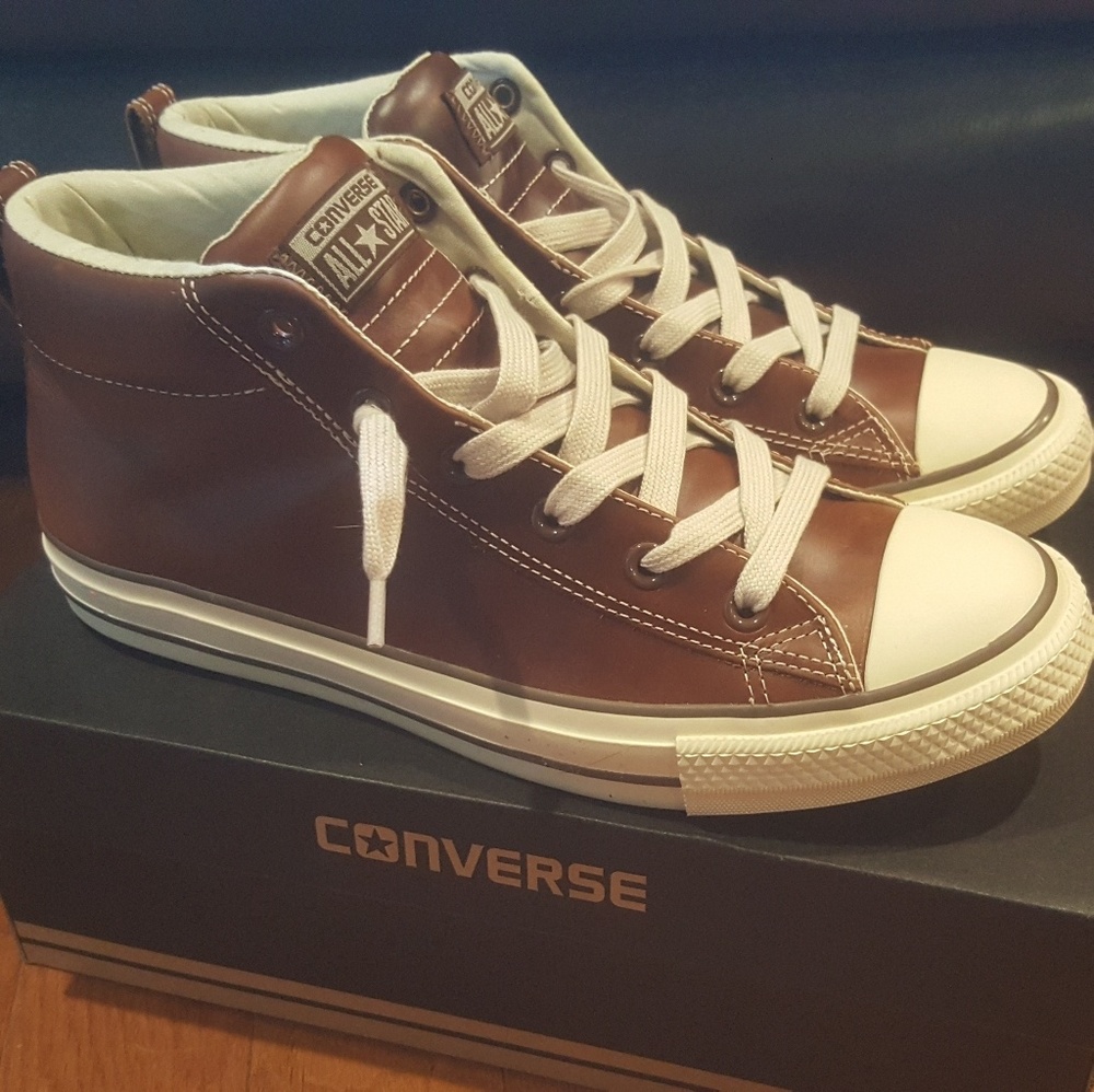 Converse Leather Midtops Brown chucks 9.5 mens
