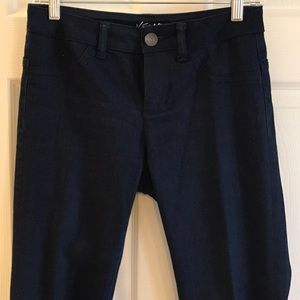 Dark blue, stretch jeans