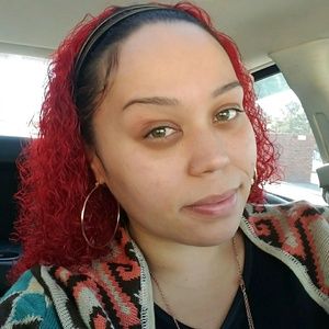 Meet your Posher, Taisha