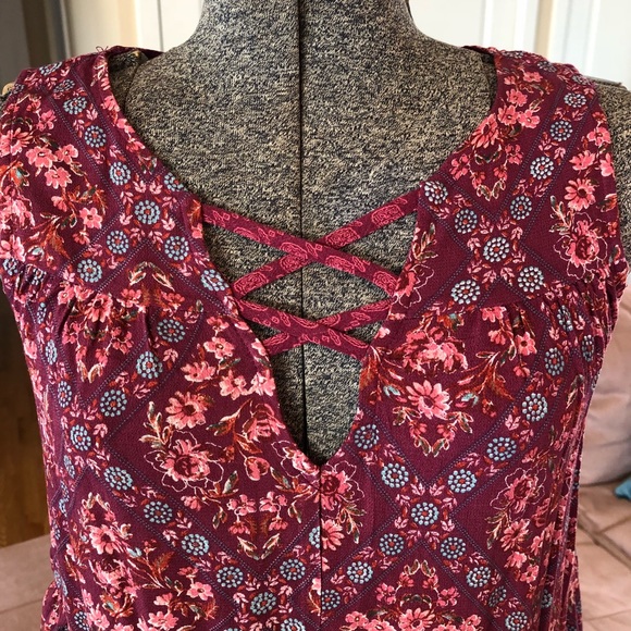 LAST ONE: SIZE SMALL FLORAL PRINT DRESS - Picture 2 of 7