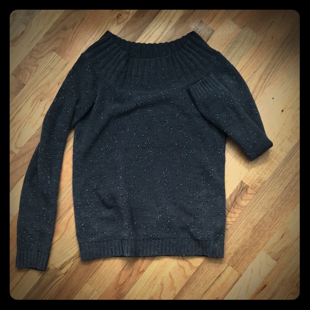 Hinge wide neck sweater
