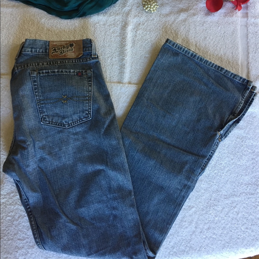 Lucky Brand Women’s Blue Flare Leg Jeans  Size 14