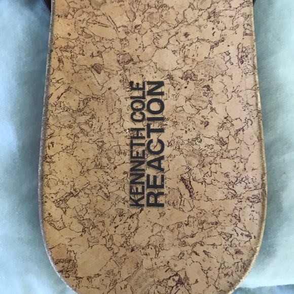 Peace Sign Kenneth Cole Reaction Sandals - Picture 2 of 8