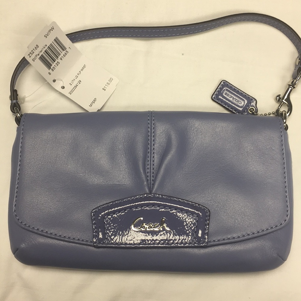NWT! Coach periwinkle wristlet