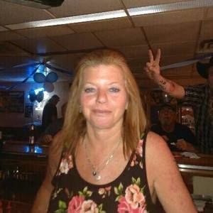 Meet your Posher, Joellyn nesmith