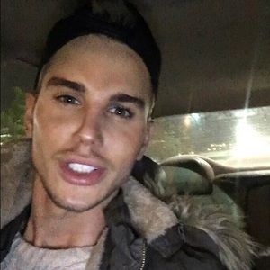 Meet your Posher, Drew