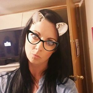 Meet your Posher, Annie