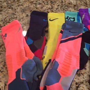 Elite socks~ 9 Pairs!!