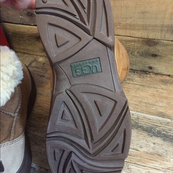 Ugg Boots SOLD - Picture 3 of 4