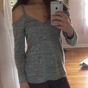 Gray soft Cold shoulder shirt