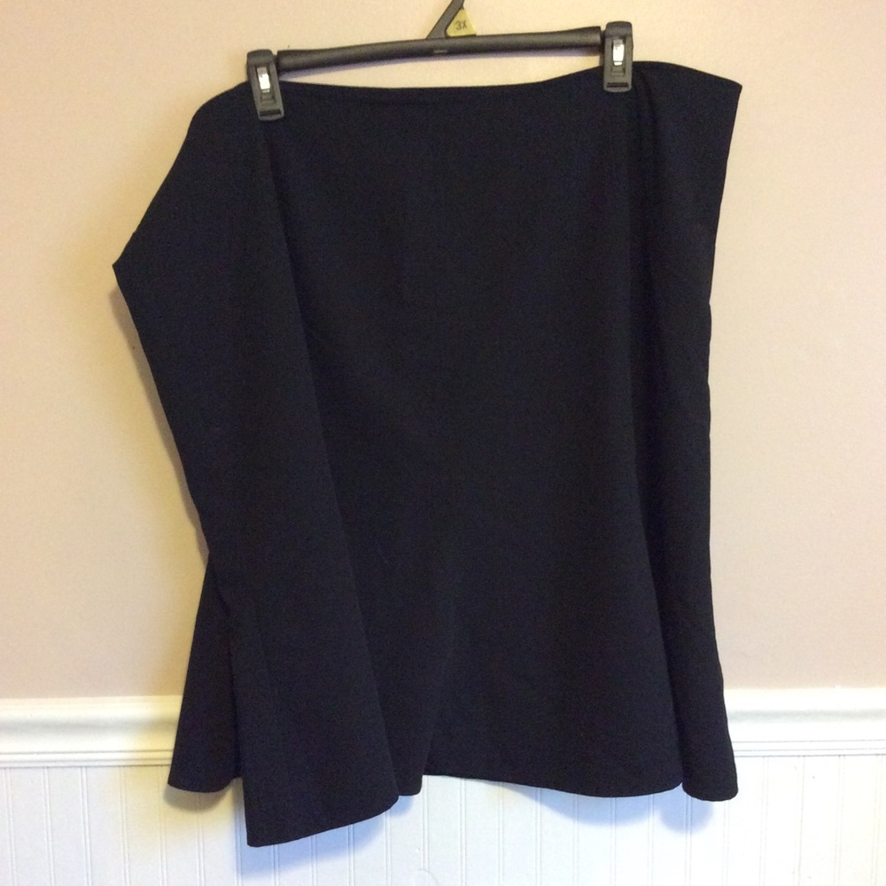 Black skirt size 26