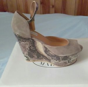 Steve Madden Wedge open toe