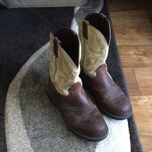 Men’s Justin boots