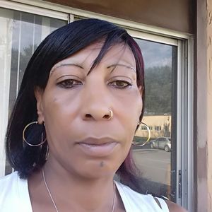 Meet your Posher, Jonie