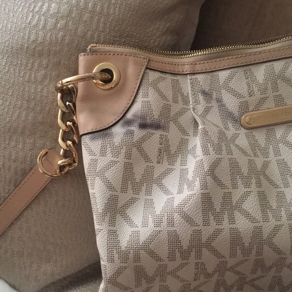 Michael Kors purse and wallet - Picture 2 of 5