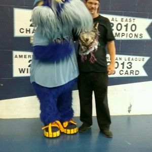 Meet your Posher, Tommy