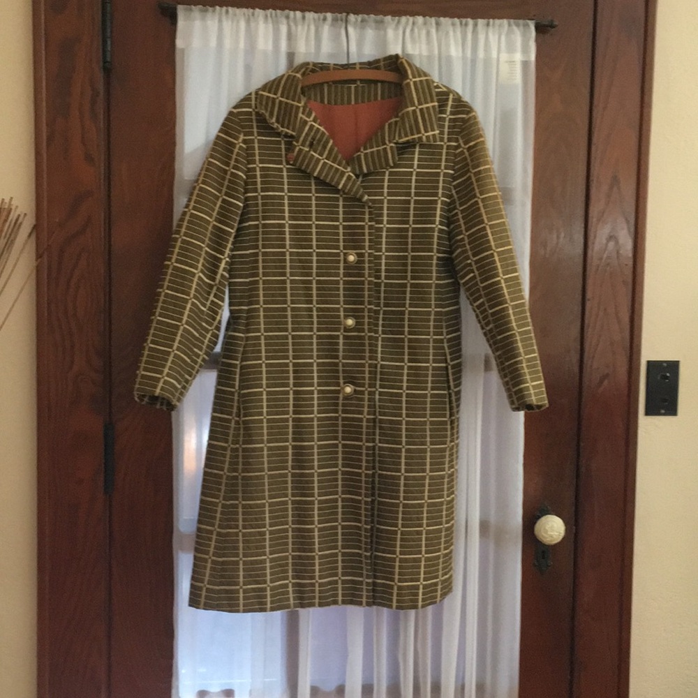 VINTAGE 1960s Patterned Trench Coat