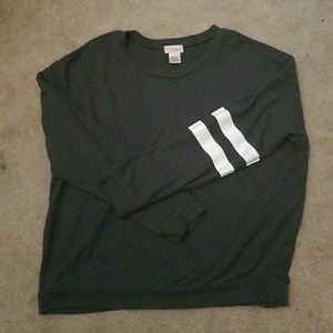 Hunter green sweater